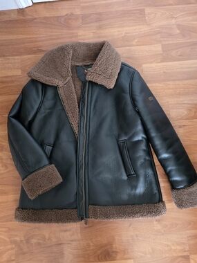 Koolaburra Black Jacket with Brown Shearling Trim
